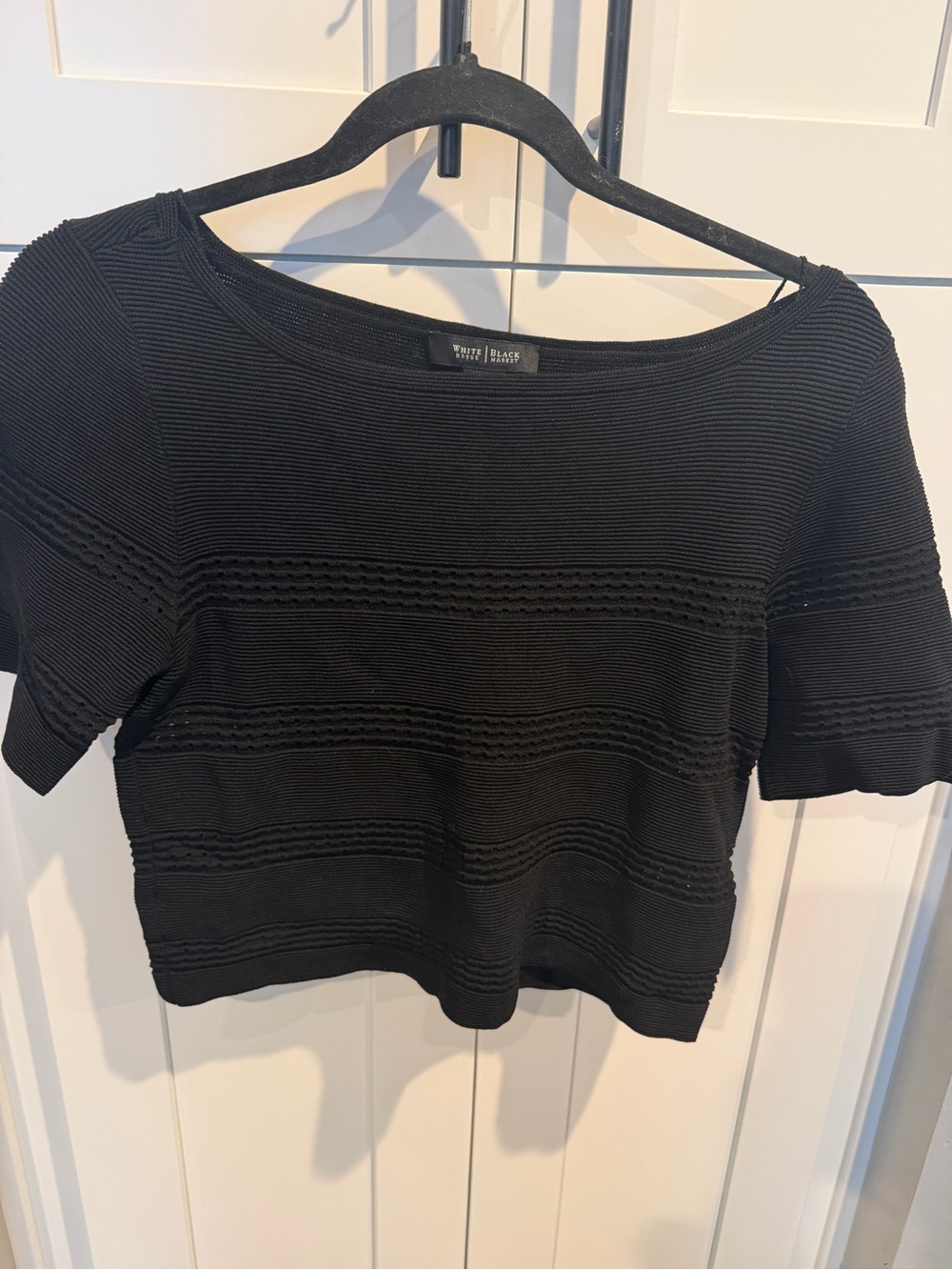 White House Black Market Black Textured Short-Sleeve Crop Top